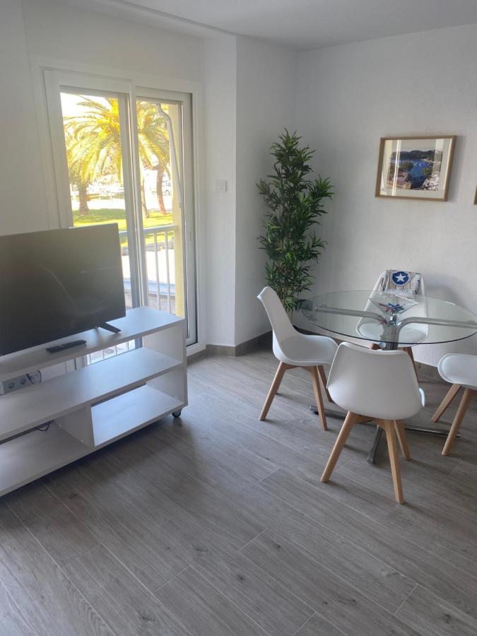 Loft Amb Vistes Al Mar By Apartaments La Catifa بالاموس المظهر الخارجي الصورة
